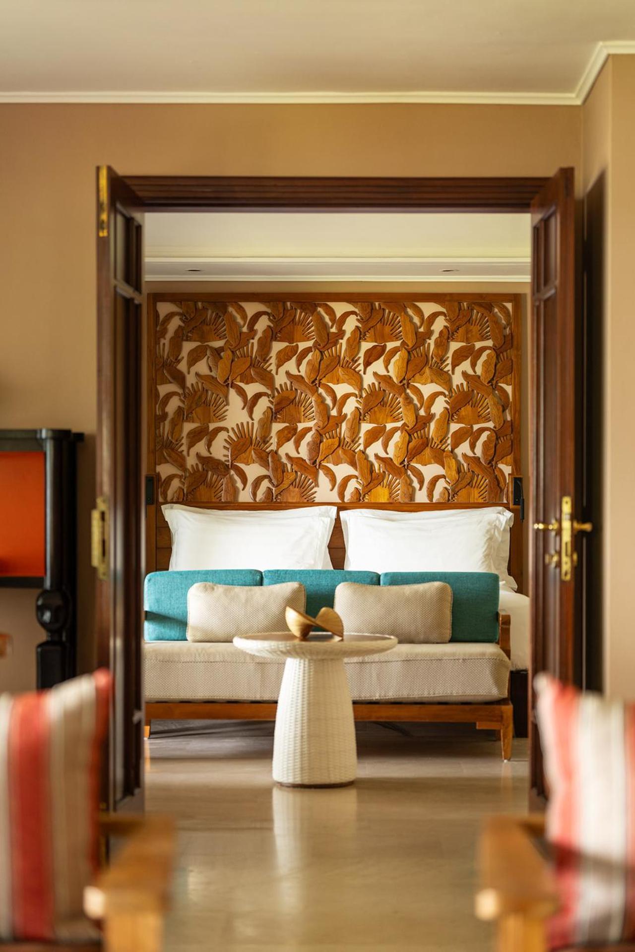 Constance Lemuria Grand Anse  Exterior foto A bedroom at the resort