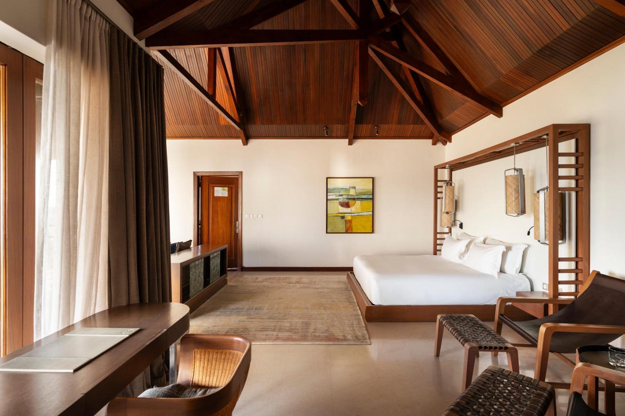 Constance Lemuria Grand Anse  Exterior foto A bedroom at the hotel